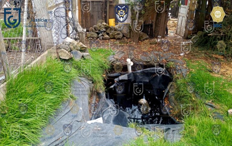 TOMA DE AGUA CLANDESTINA EN TLALPAN