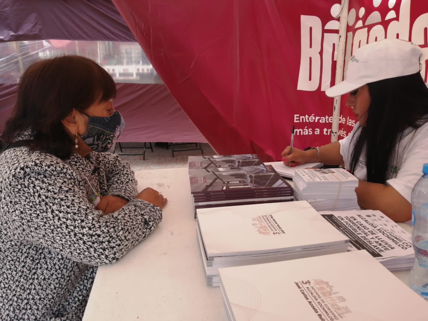 Emprende Xochimilco campaña informativa en Pueblos, Barrios y Colonias