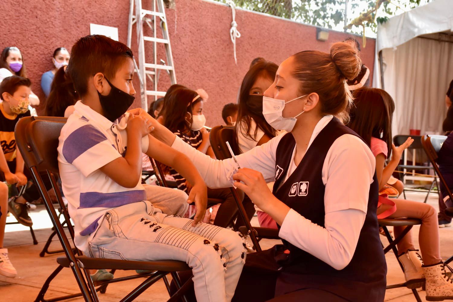 Tláhuac inicia jornada de vacunación contra Covid-19 para niños de 7 años