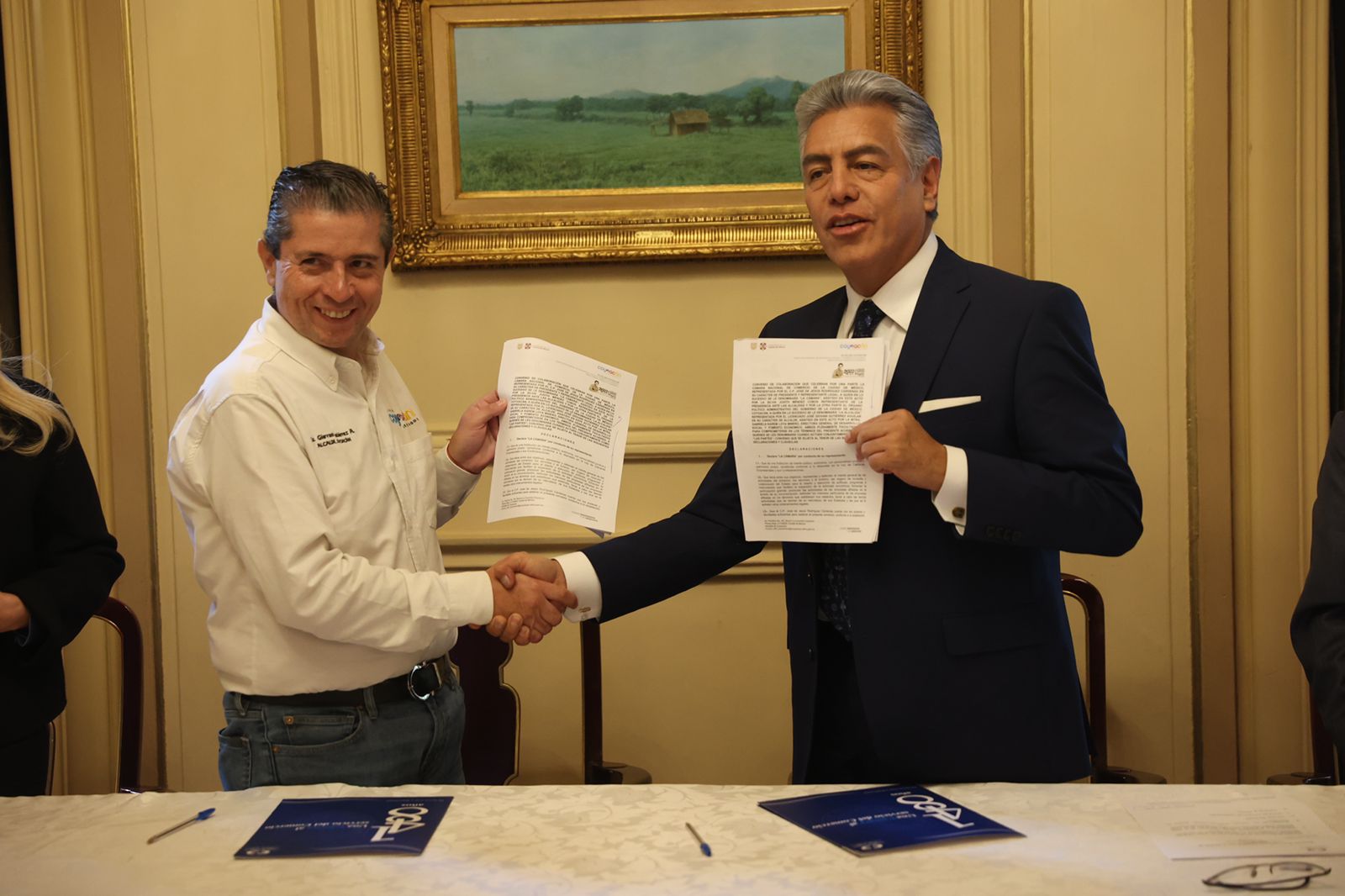 Coyoacán y CANACO firman convenio para promoción del empleo