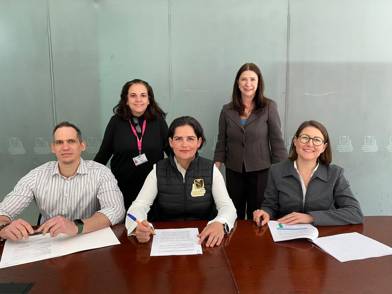 AbbVie y la Fundación IMSS se unen para impulsar la educación médica en México