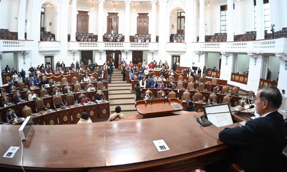 La oposición retrasa el trabajo legislativo en el Congreso CDMX