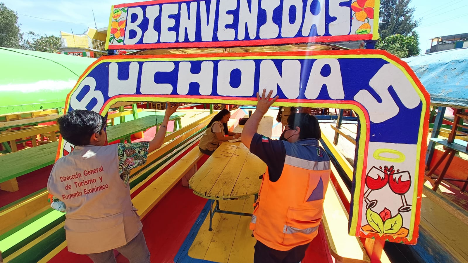 Revisan trajineras en Xochimilco por seguridad de turistas
