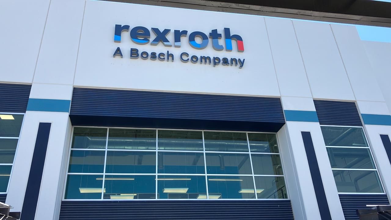 Bosch inaugura nueva planta en Querétaro