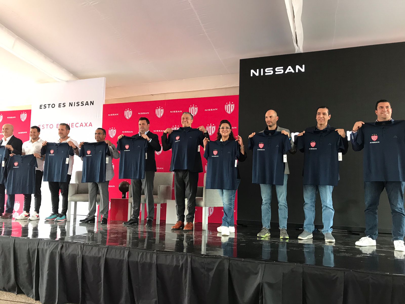 Nissan anuncia nuevo patrocinio con Club Necaxa