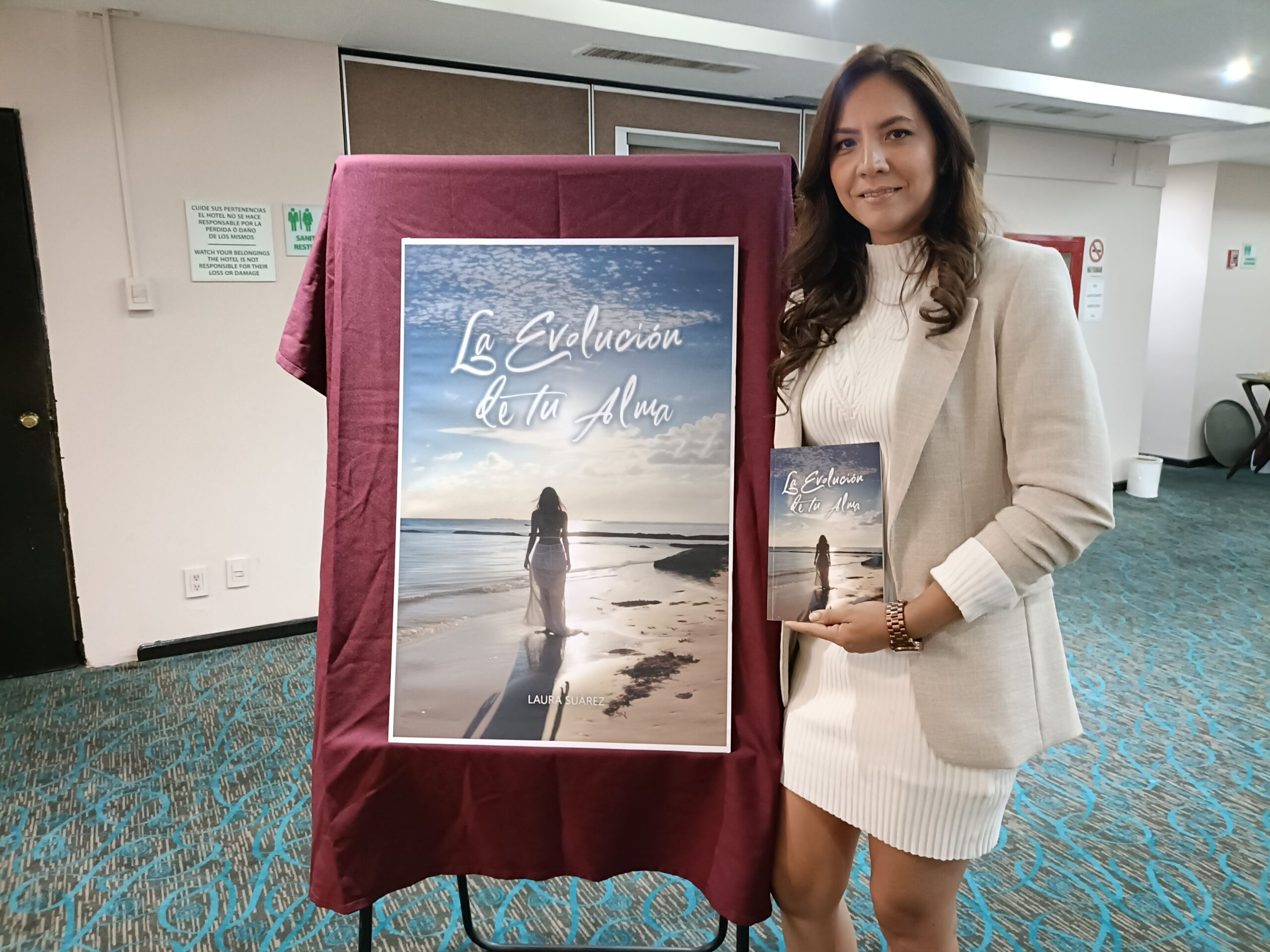 Presenta Laura Suárez su libro ‘La evolución de tu alma’