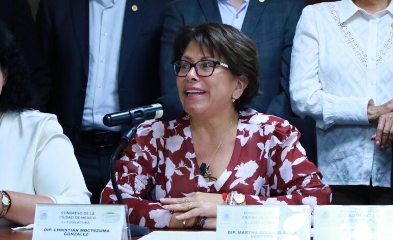 Convoca Martha Avila a combatir las “mentiras” de la oposición