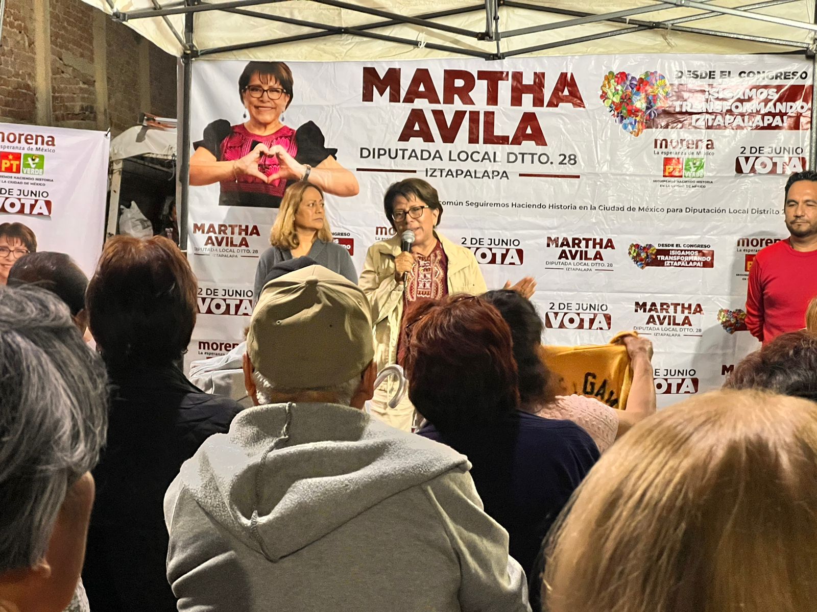 Martha Avila se compromete a impulsar desde el Congreso de la CDMX un presupuesto social y humanista