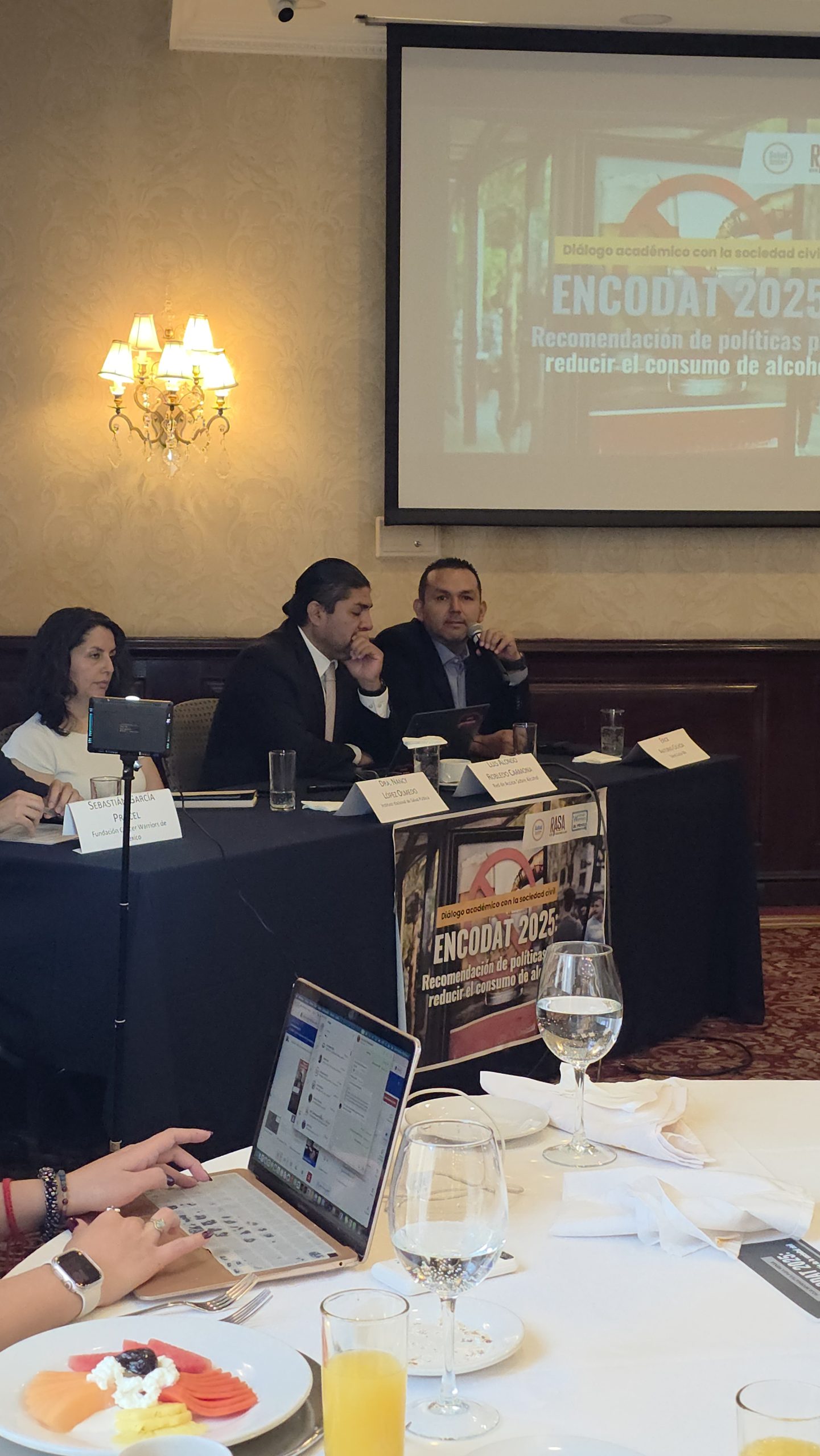 Mundial 2026 en CDMX: sin plan para frenar consumo de alcohol, alerta RASA